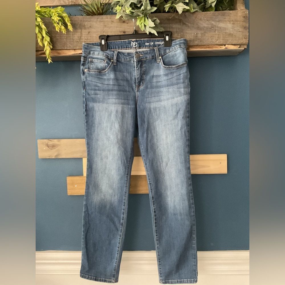 New Directions Jeans Blue Straight Leg Size 12R